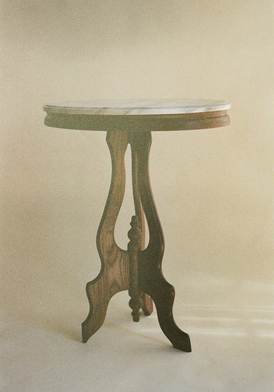 Antique Oval Marble Top Pedestal Accent Table
