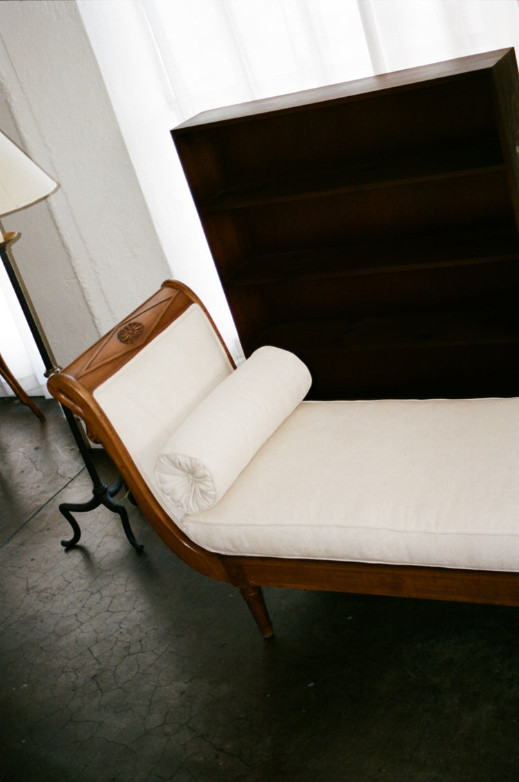 Vintage Empire Style Swan Chaise in Cream Upholstery
