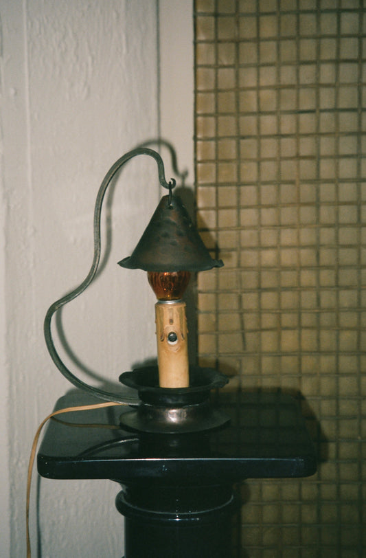 Vintage Arts & Crafts Table Lamp